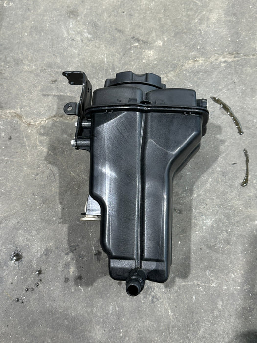 2024 BMW M3 M4 G80 G82 COOLANT RESERVOIR TANK BOTTLE OEM 8093924