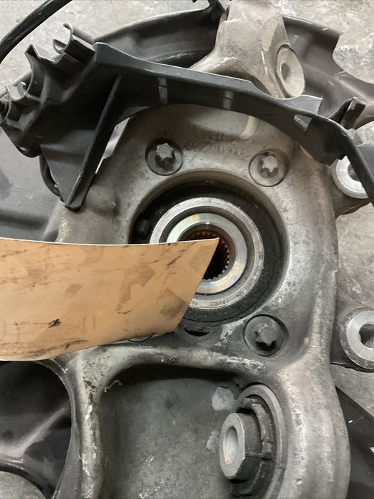 2014 MERCEDES S550 W222 PASSENGER RIGHT REAR SPINDLE KNUCKLE HUB OEM