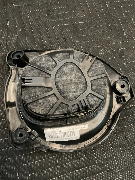2017 MERCEDES-BENZ C63 AMG FRONT LH DRIVER SUBWOOFER SPEAKER OEM 2058201102