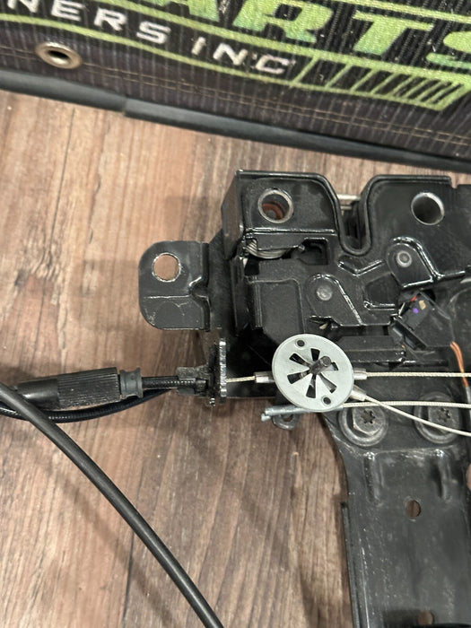 2021 AUDI R8 HOOD LATCH RELEASE CABLE ASSEMBLY OEM