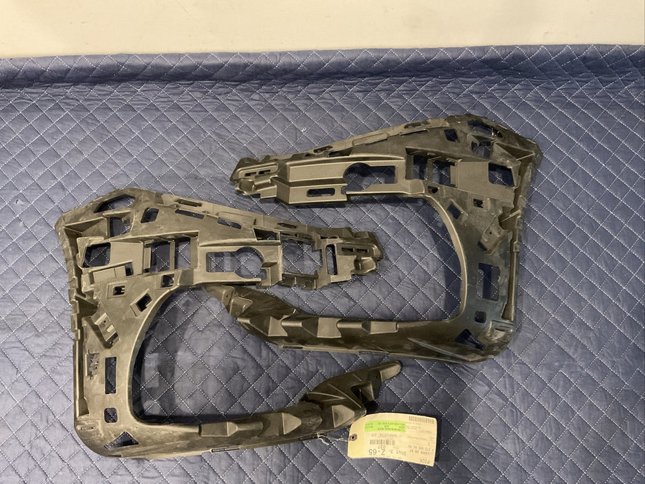 2019 MERCEDES BENZ E63s AMG FRONT BUMPER LEFT RIGHT SIDE BRACKET OEM~BRAND NEW~