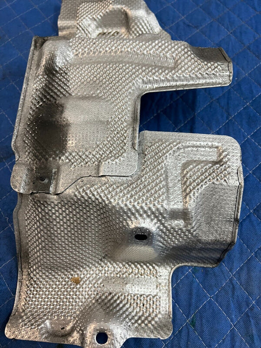 2015 MERCEDES C63S AMG HEAT SHIELD 205 680 20 22 2056802022 A2056802022