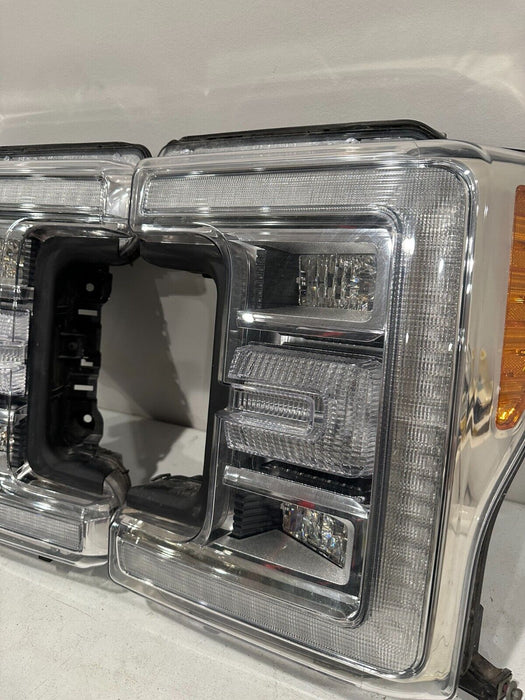 2017 2018 2019 FORD F250 F350 F450 HEADLIGHT PAIR LEFT RIGHT LED OEM W/ MODULE