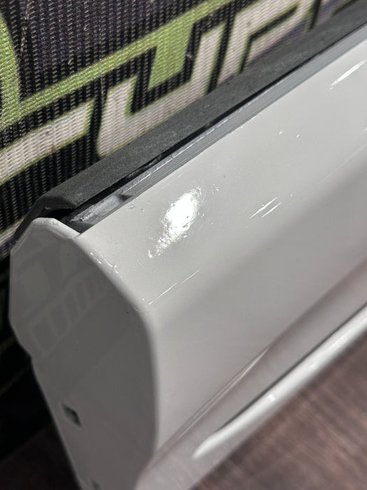 2020 AUDI RS Q8 FRONT RIGHT LOWER DOOR MOLDING CARBON FIBER TRIM OEM 4M8 853 960