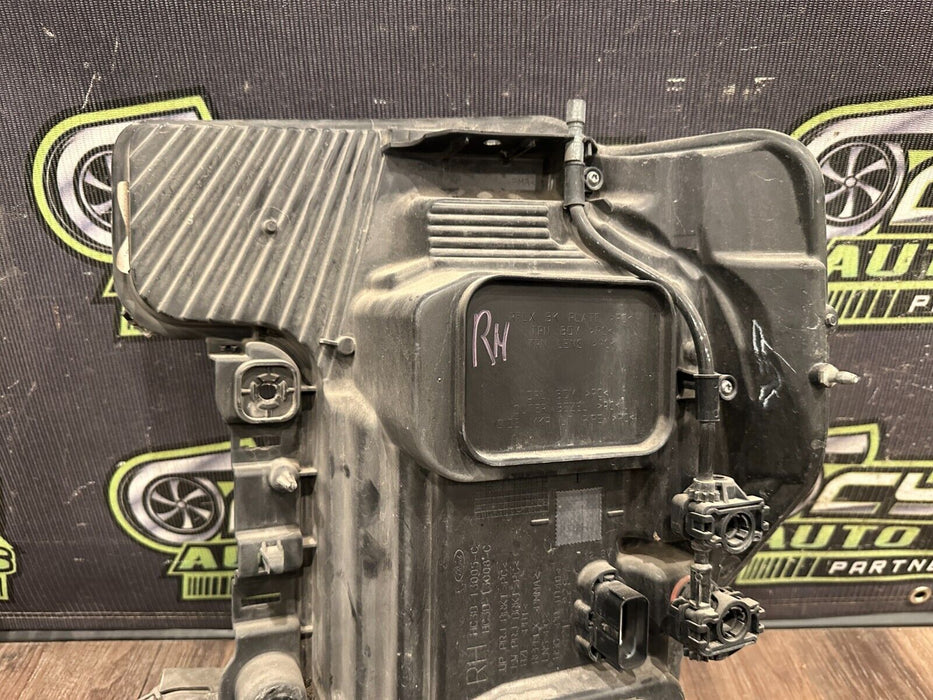 2017-2019 FORD F250 F350 F450 RIGHT LED HEADLIGHT OEM *WATER INSIDE/PARTS ONLY!*