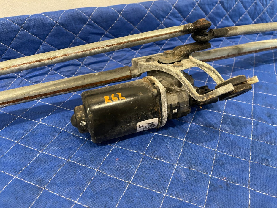 2012 DODGE RAM 3500 MEGA CAB FRONT WINDSHIELD WIPER MOTOR W LINKAGE ASSEMBLY OEM