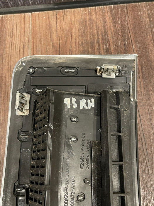 2017-2019 FORD F250 FRONT PASSENGER RIGHT CHROME FENDER EMBLEM BADGE OEM