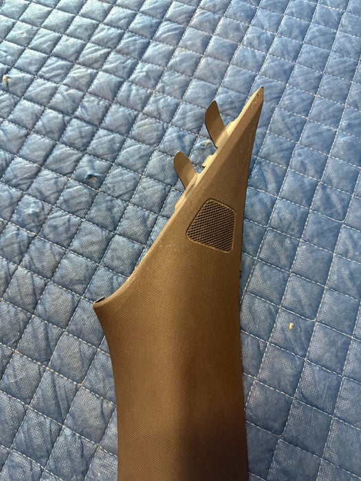 2019 FORD F250 F350 F450 KING RANCH PASSENGER RIGHT A-PILLAR BROWN OEM