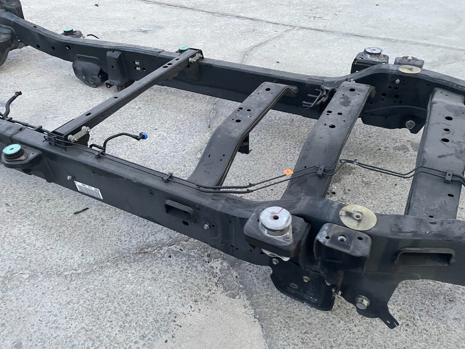 2017 2018 2019 FORD F250 F350 CREW CAB DIESEL 4X4 SHORT BED FRAME 160" WB