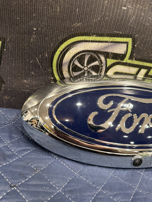 2023 2024 FORD F250 F350 F450 GRILLE EMBLEM WITH CAMERA OEM