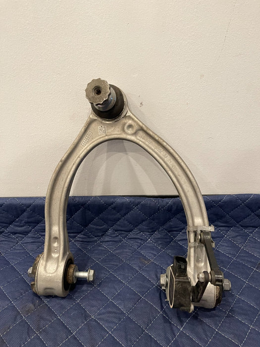 2019 MERCEDES-BENZ E63S AMG FRONT PASSENGER RIGHT UPPER CONTROL ARM W SENSOR OEM