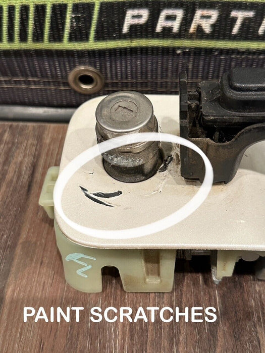 2017-2019 FORD F250 F350 F450 FRONT LEFT DOOR HANDLE WITH NO COVER (UG) OEM