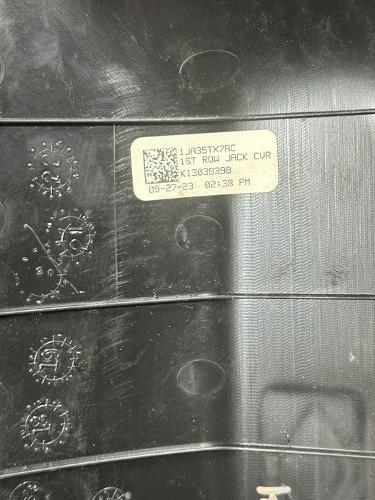 2024 DODGE RAM 3500 LARAMIE FLOOR JACK STORAGE COVER OEM 1JA35TX7AC
