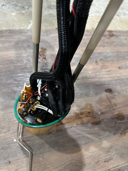 2017-2019 FORD F250 F350 6.7L DIESEL FUEL PUMP OEM HC3B-9H307-BF