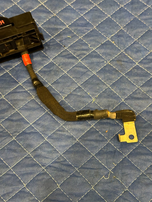 2021 RAM 2500 LARAMIE RIGHT POSITIVE BATTERY TERMINAL FUSE BOX OEM