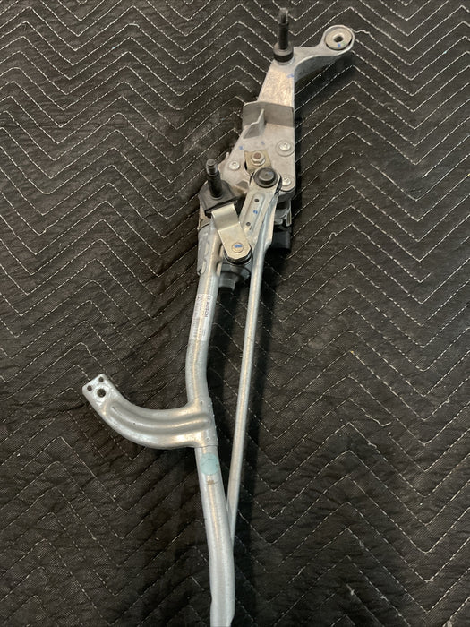 2017 MERCEDES C63S AMG C205 WINDSHIELD WIPER WASHER MOTOR OEM