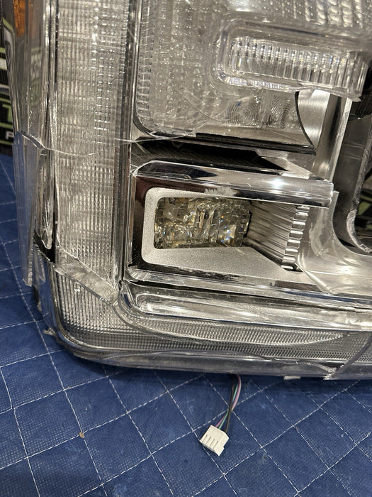 2017-2019 FORD F250 F350 F450 RIGHT PASSENGER LED HEADLIGHT OEM ~DAMAGE~