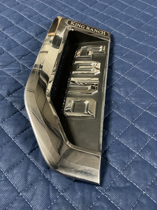 2017 2018 2019 FORD F350 KING RANCH DRIVER LEFT FENDER EMBLEM OEM