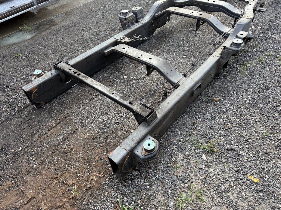 2017 - 2022 FORD F250 F350 F450 REAR FRAME SECTION GENUINE OEM *NO DAMAGE*