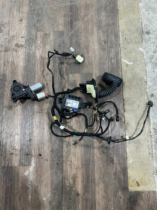 2024 DODGE RAM 3500 LARAMIE FRONT RIGHT DOOR HARNESS OEM 68590564AC