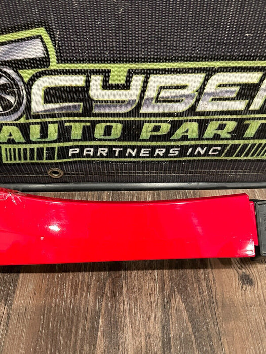 2018 AUDI R8 PLUS FRONT PASSENGER RIGHT RED FENDER PANEL OEM *CRACK/READ*