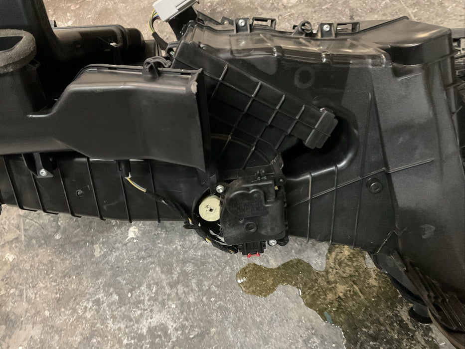 2020 2021 FORD F250 F350 DIESEL 6.7L HEATER CORE BOX HVAC OEM LC3H-19B555