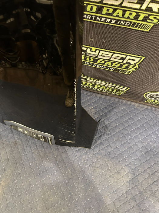 2017-2022 FORD F250 F350 PLATINUM BLACK DRIVER LEFT FENDER OEM *SCRATCHES 5-8*