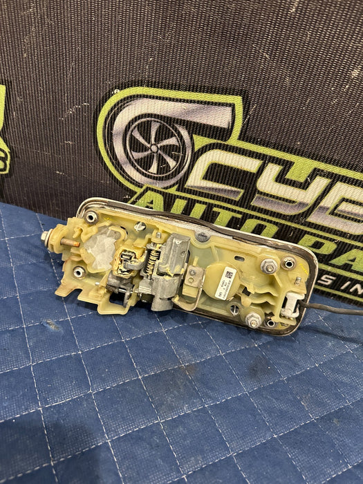 2017-2022 FORD F250 F350 F450 LIMITED FRONT PASSENGER RIGHT DOOR HANDLE (UG) OEM