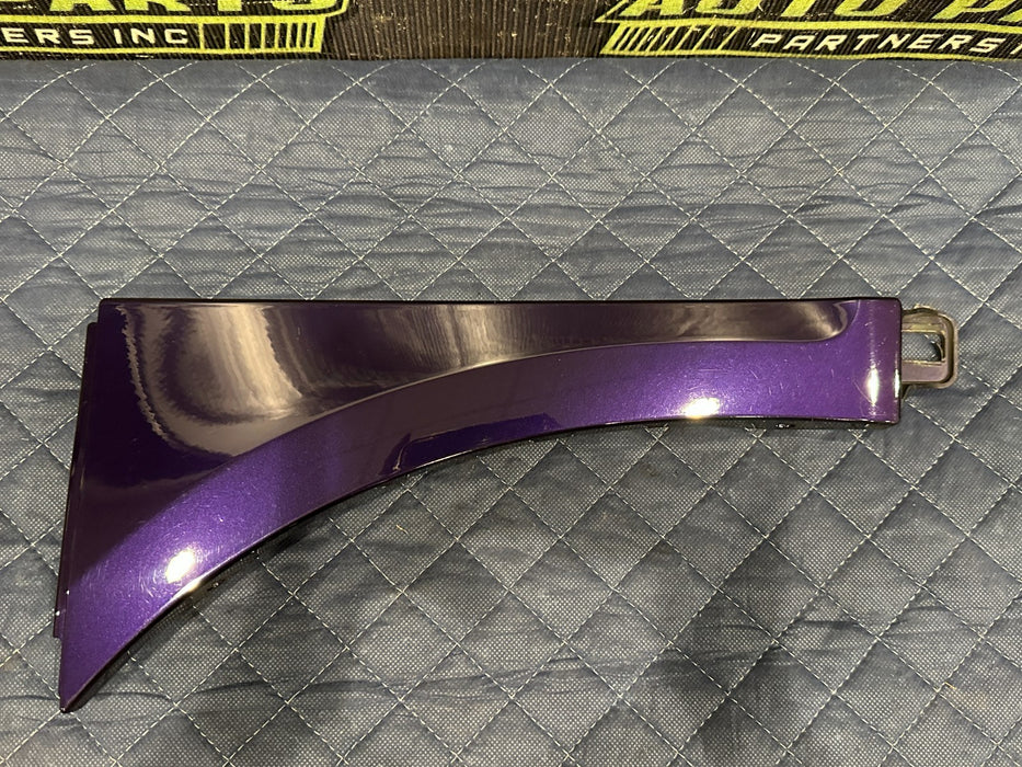 2014 AUDI R8 OEM DRIVER LEFT FENDER GARNISH PANEL TRIM W/ BRACKET & FOAM