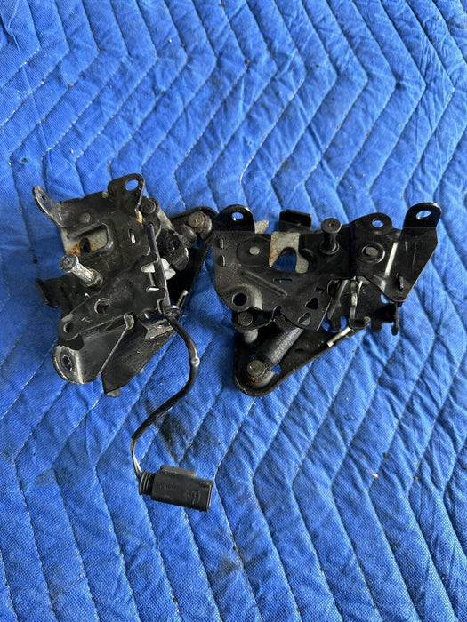 2011 BMW 550i F10 5 SERIES OEM FRONT RIGHT LEFT HOOD LOCK LATCH ACTUATOR 7206453