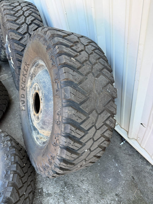 FORD F350 DRW DUALLY FUEL MAVERICK 20" WHEELS 37" MUDKICKER TIRES 8X200