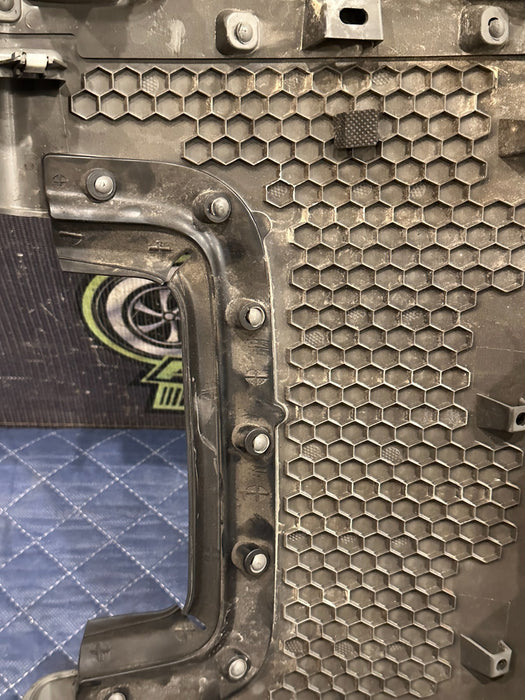 2020 FORD F350 XLT DRIVER SIDE LOWER DASH KNEE PANEL COLUMN TRIM OEM