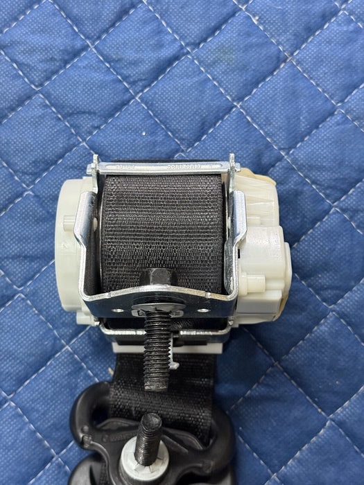 2017-2020 FORD F250 F350 F450 REAR PLATINUM BLACK RIGHT PASSENGER SEATBELT OEM