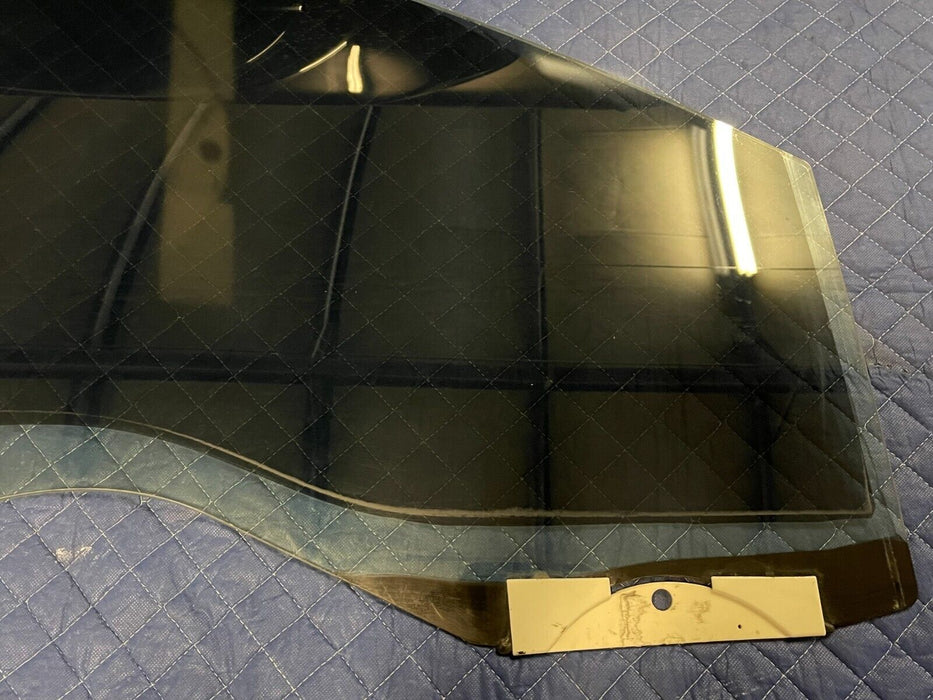 2017-2019 FORD F250 F350 F450 FRONT PASSENGER RIGHT DOOR GLASS WINDOW OEM