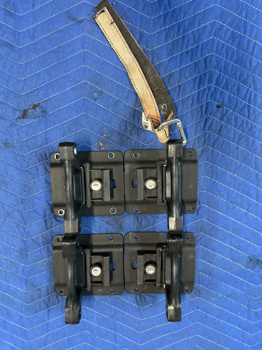2017-2020 FORD F350 REAR BED STRAP TIE DOWN HOOK HC3B 99280K20 A W/ KEY OEM
