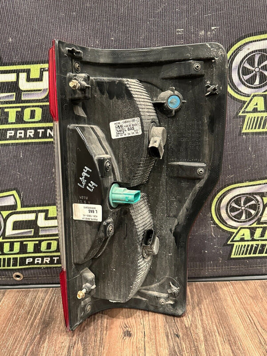 2017-2019 FORD F250 F350 F450 DRIVER LEFT HALOGEN TAIL LIGHT OEM