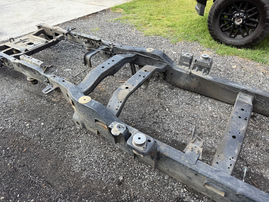 2017 - 2022 FORD F250 F350 F450 REAR FRAME SECTION GENUINE OEM *NO DAMAGE*