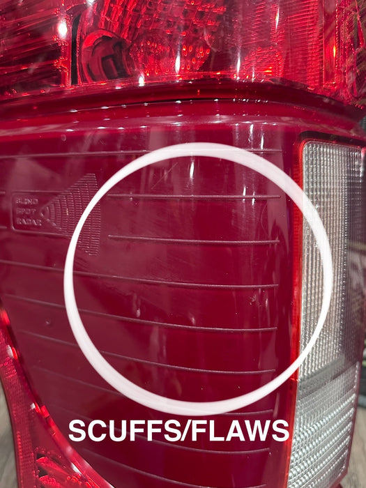 2020-2022 FORD F350 F450 DRIVER LEFT HALOGEN TAIL LIGHT OEM *FLAWS 4-10*