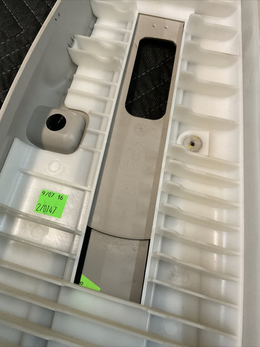 2017 NISSAN TITAN XD RH PASSENGER UPPER B-PILLAR TRIM OEM