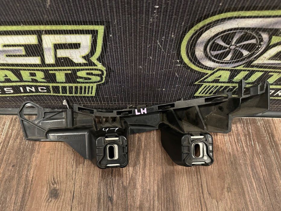 2017 MERCEDES BENZ C63S AMG REAR DRIVER LEFT ENERGY ABSORBER BRACKET OEM