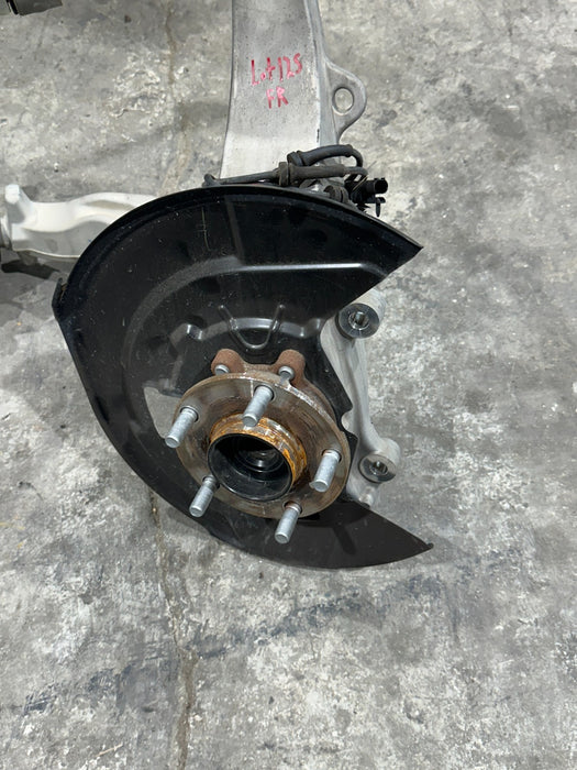 2013 NISSAN 370Z FRONT RIGHT SUSPENSION KNUCKLE CORNER OEM