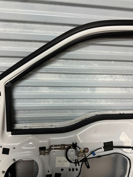 2017-2019 FORD F250 F350 F450 FRONT RIGHT DOOR SHELL OEM (PAINT CODE:UG)