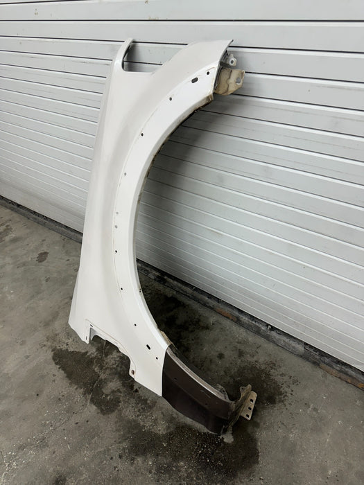 2017-2019 FORD F250 F350 KING RANCH FRONT RIGHT FENDER WHITE CARIBOU (UG,H5) OEM