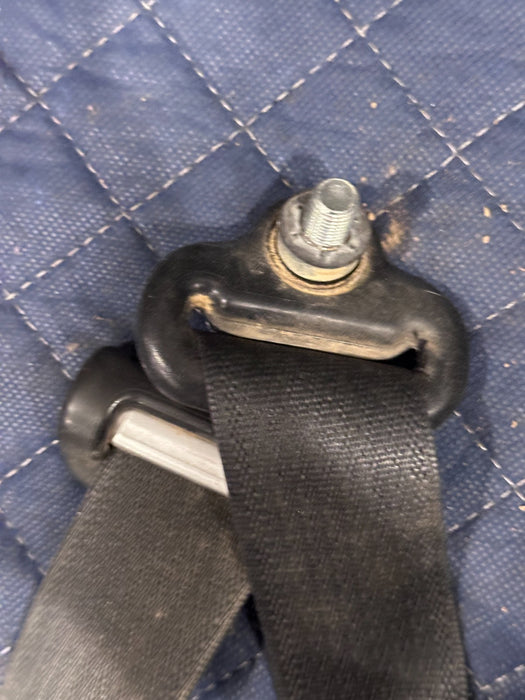 2018-2019 FORD F250 F350 F450 LARIAT FRONT DRIVER LEFT SEATBELT OEM