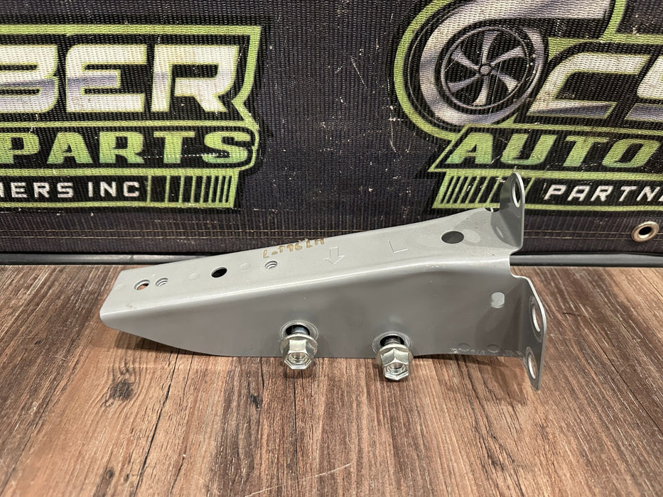 2010 NISSAN 370Z LEFT RIGHT REINFORCEMENT SUPPORT BRACKET PAIR OEM