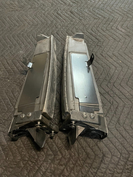 2017 AUDI R8 FRONT LEFT RIGHT INNER FENDER PANELS OEM