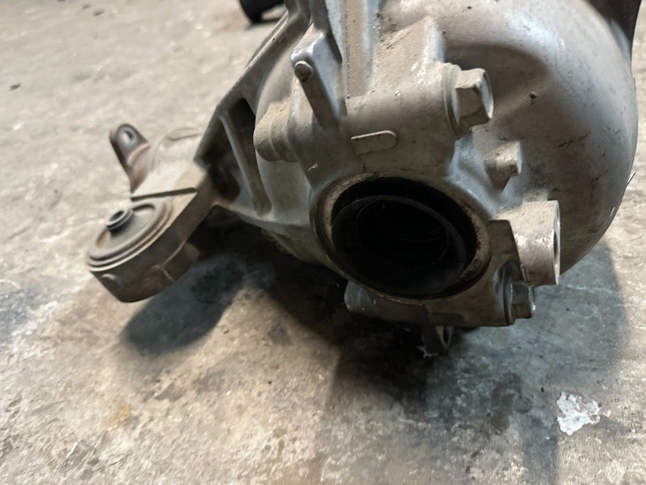 2016 INFINITI Q50 REAR AXEL DIFFERENTIAL OEM