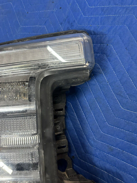 2017-2019 FORD F350 F450 PASSENGER LED HEADLIGHT OEM (READ) BROKEN TABS/SCUFFS