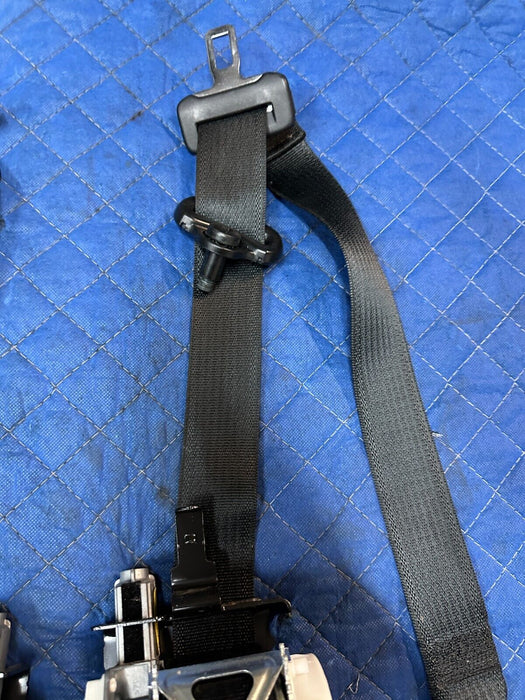 2020 2021 2022 FORD F250 F350 F450 PLATINUM RIGHT LEFT FRONT SEATBELTS BLACK OEM