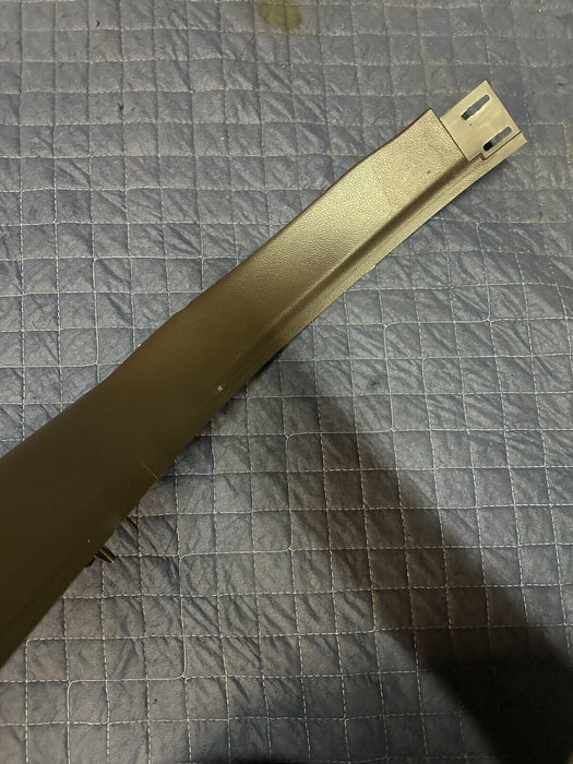 2017-2019 FORD F250 F350 LIMITED DRIVER RIGHT C PILLAR TRIM OEM